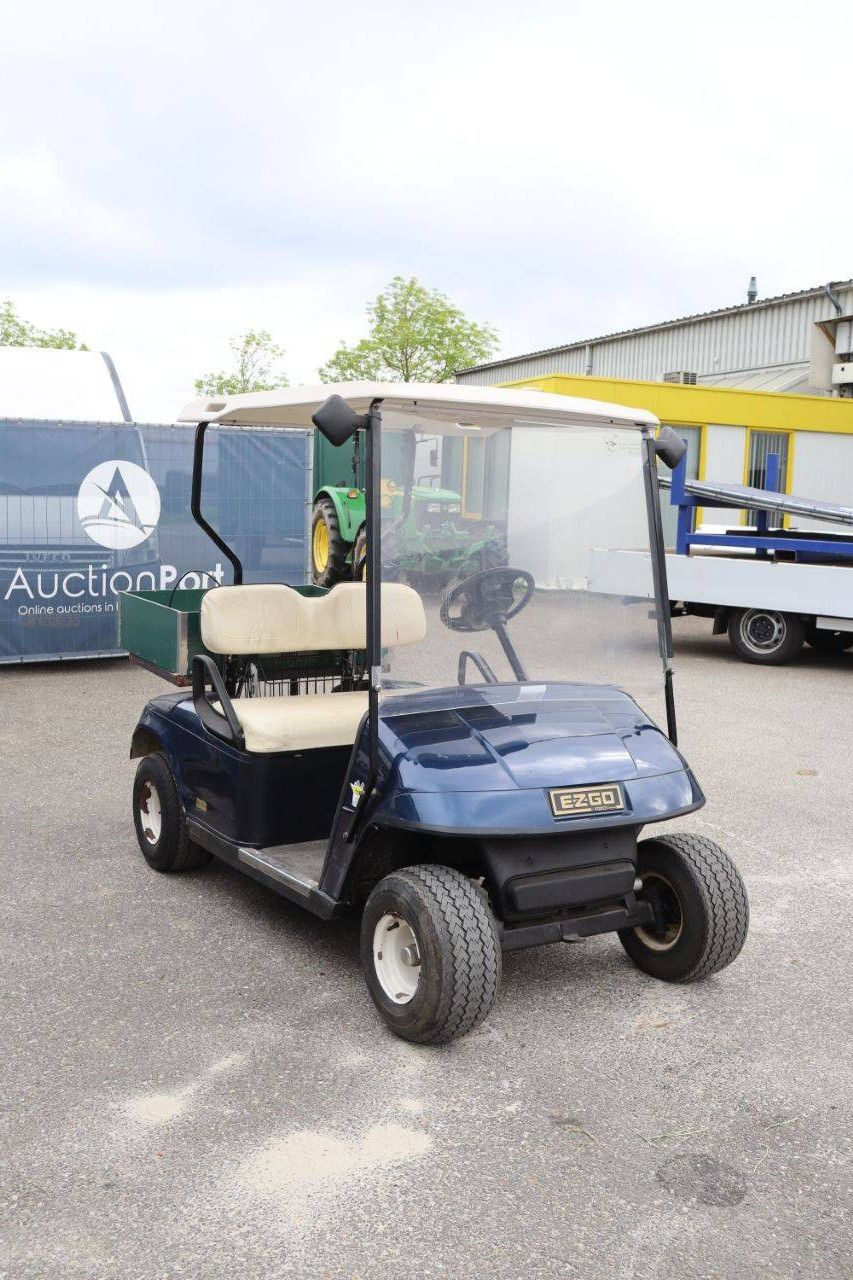Electric Golf Cart EZ-GO TXT