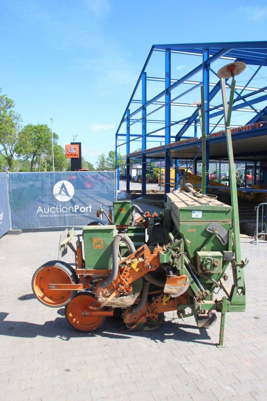 Maiszaaimachine Amazone ED 450-K met computer 6-rijen