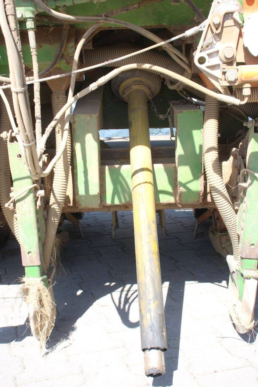 Maiszaaimachine Amazone ED 450-K met computer 6-rijen