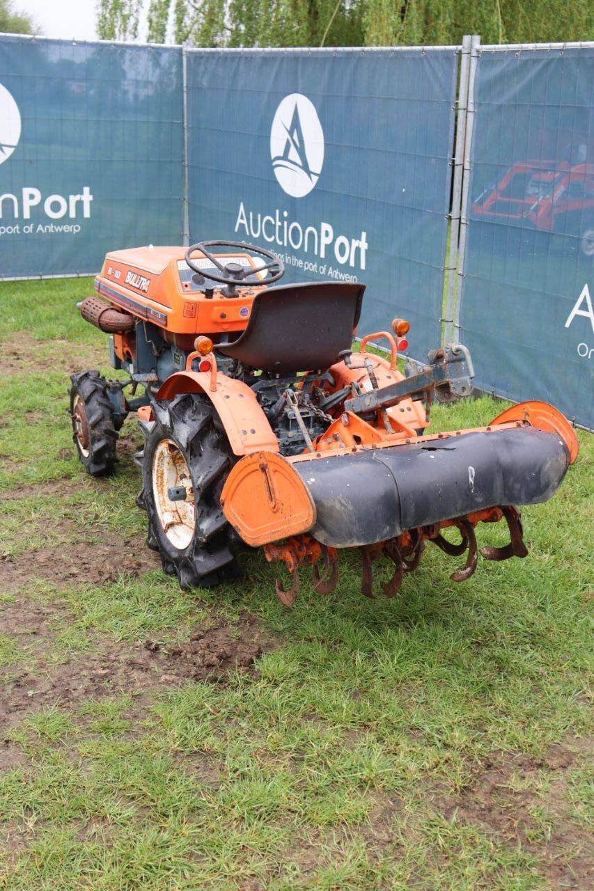 Minitractor Kubota B-10 Bulltra 9.5pk met Grondfrees