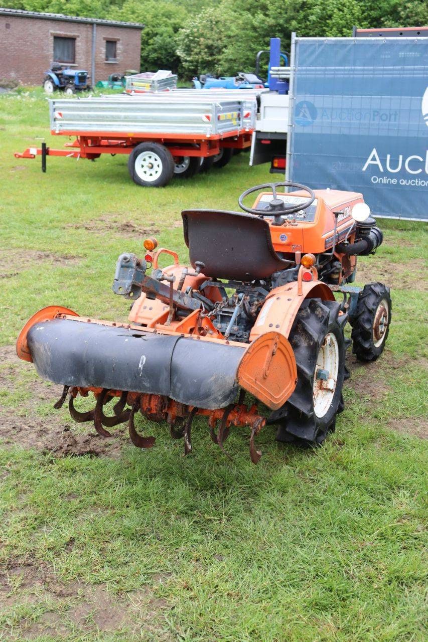 Minitractor Kubota B-10 Bulltra 9.5pk met Grondfrees