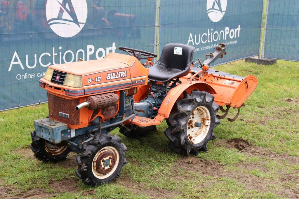 Minitractor Kubota B-10 Bulltra 9.5pk met Grondfrees