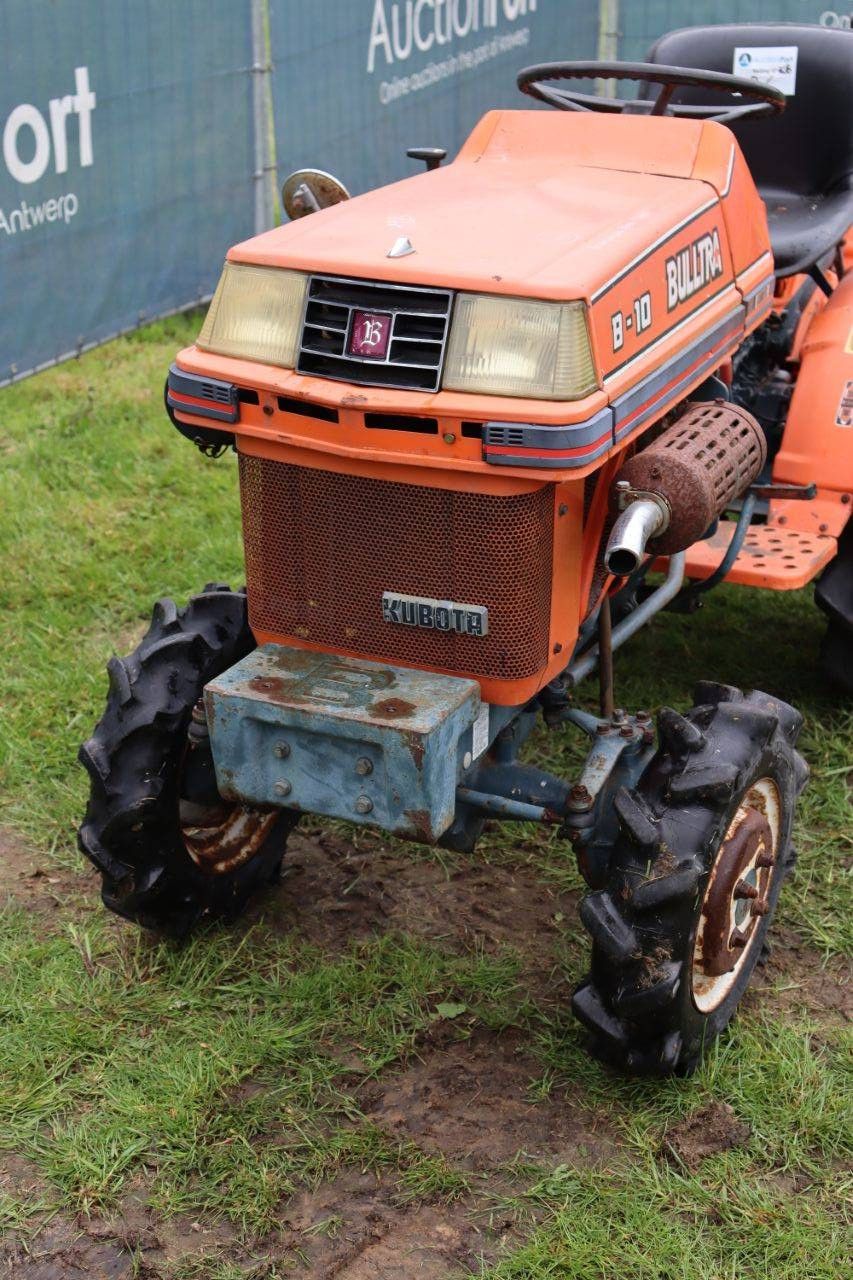 Minitractor Kubota B-10 Bulltra 9.5pk met Grondfrees