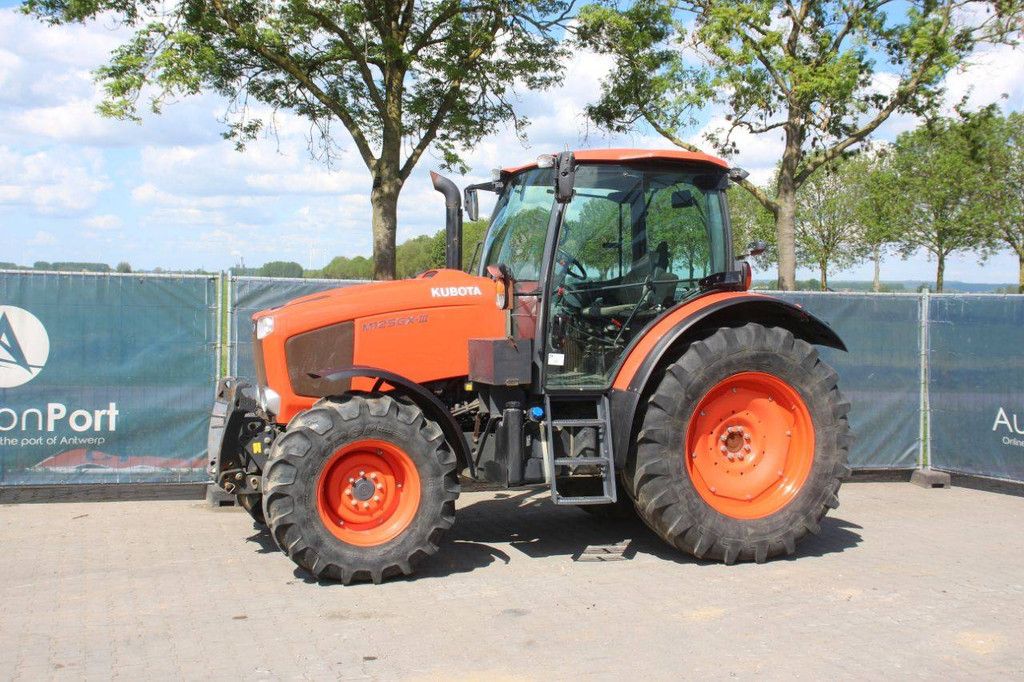 Kubota M125GX-III Diesel Agricultural Tractor