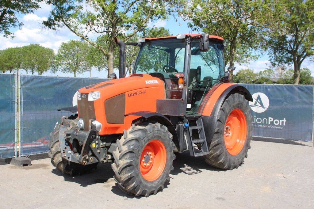 Kubota M125GX-III Diesel Agricultural Tractor