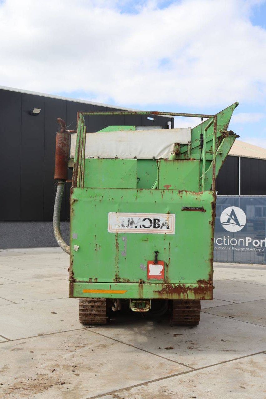 Spruitenplukmachine Tumoba Diesel