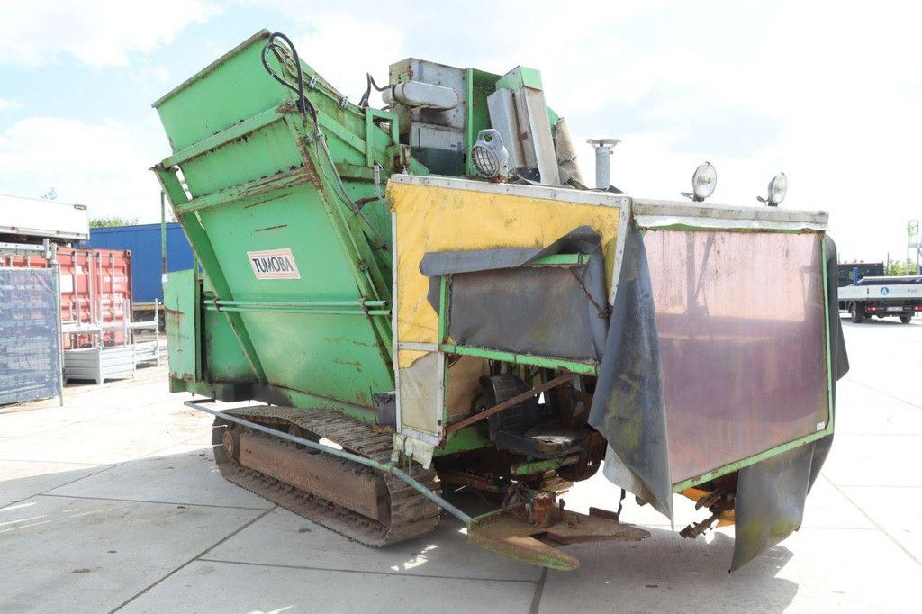 Spruitenplukmachine Tumoba Diesel