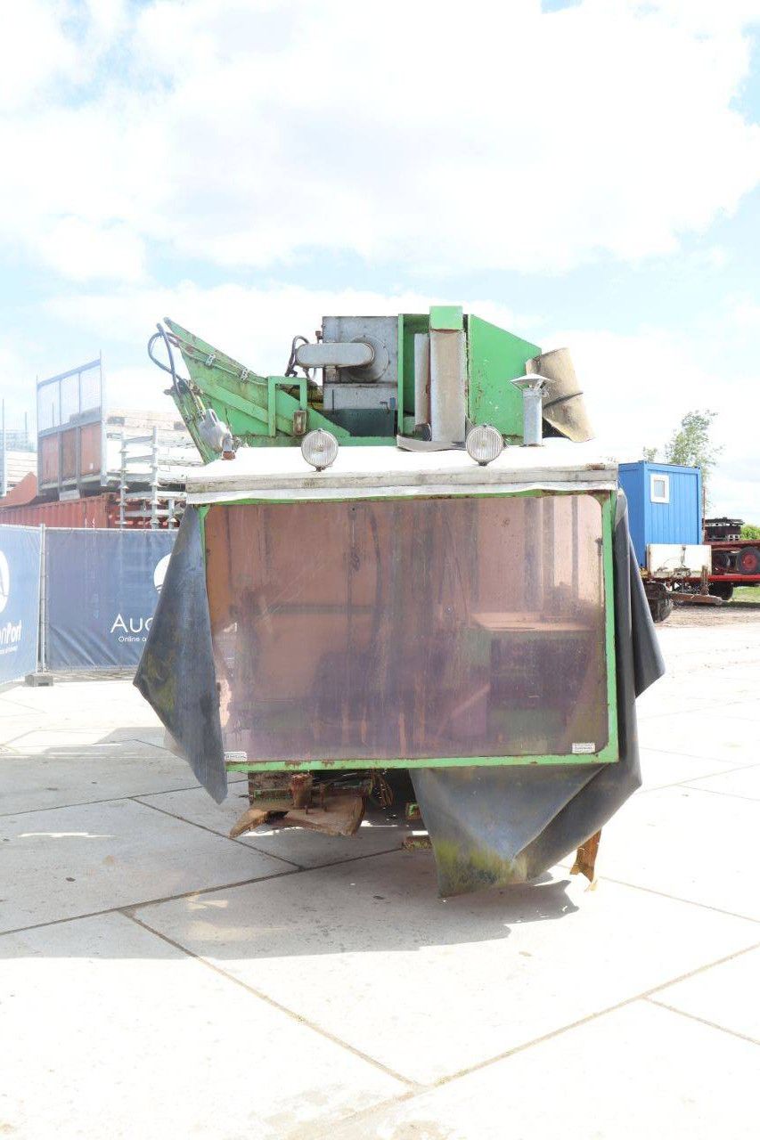 Spruitenplukmachine Tumoba Diesel