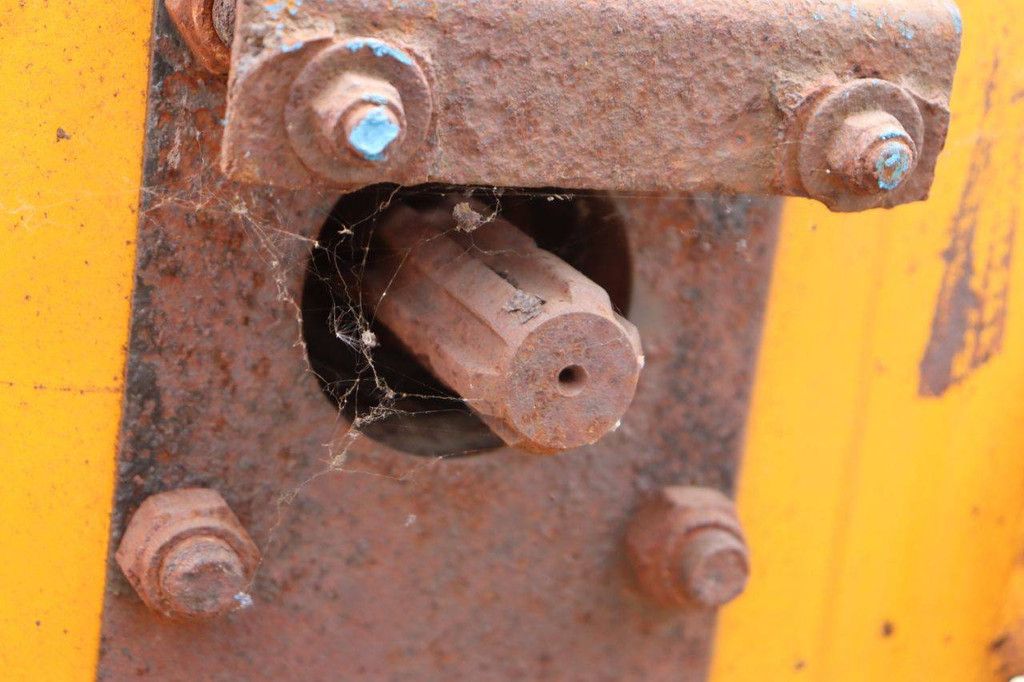 Grassland cultivator McConnel