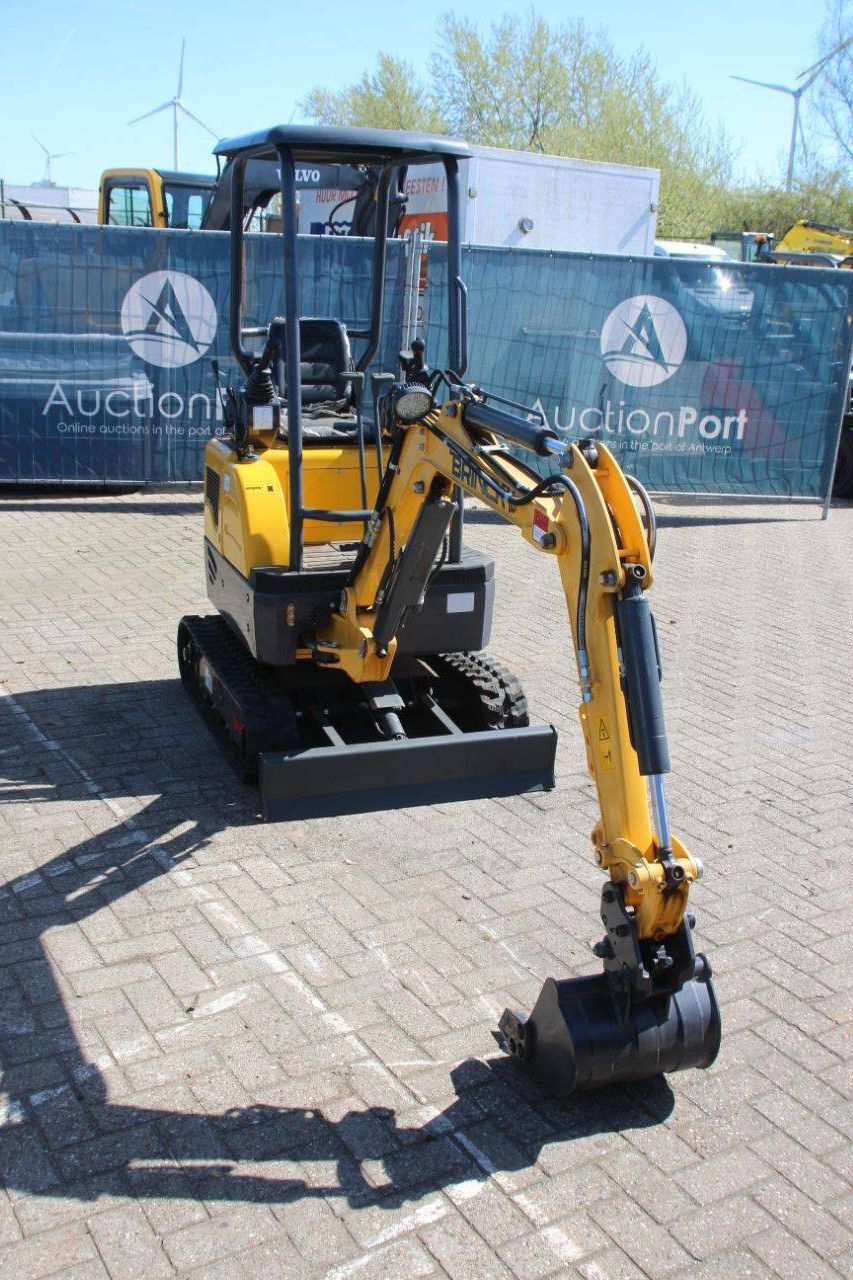 Minigraver Brincky ME15 Diesel 2022 Nieuw