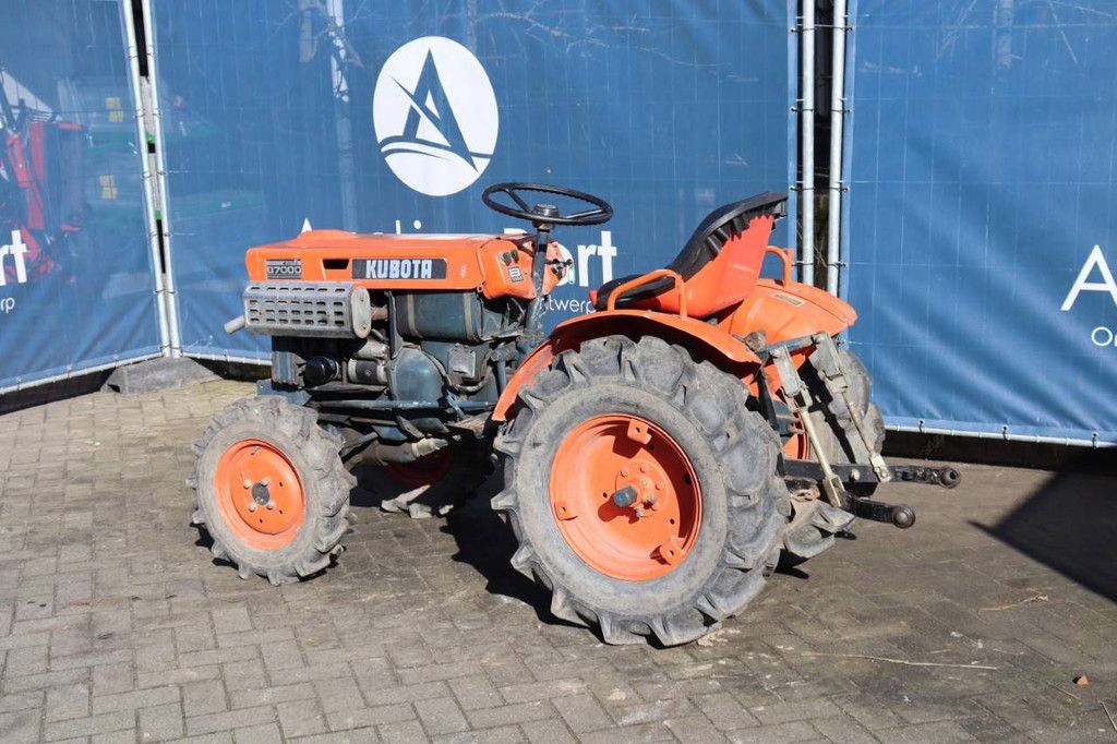 Mini tractor Kubota B7000 Diesel 13hp