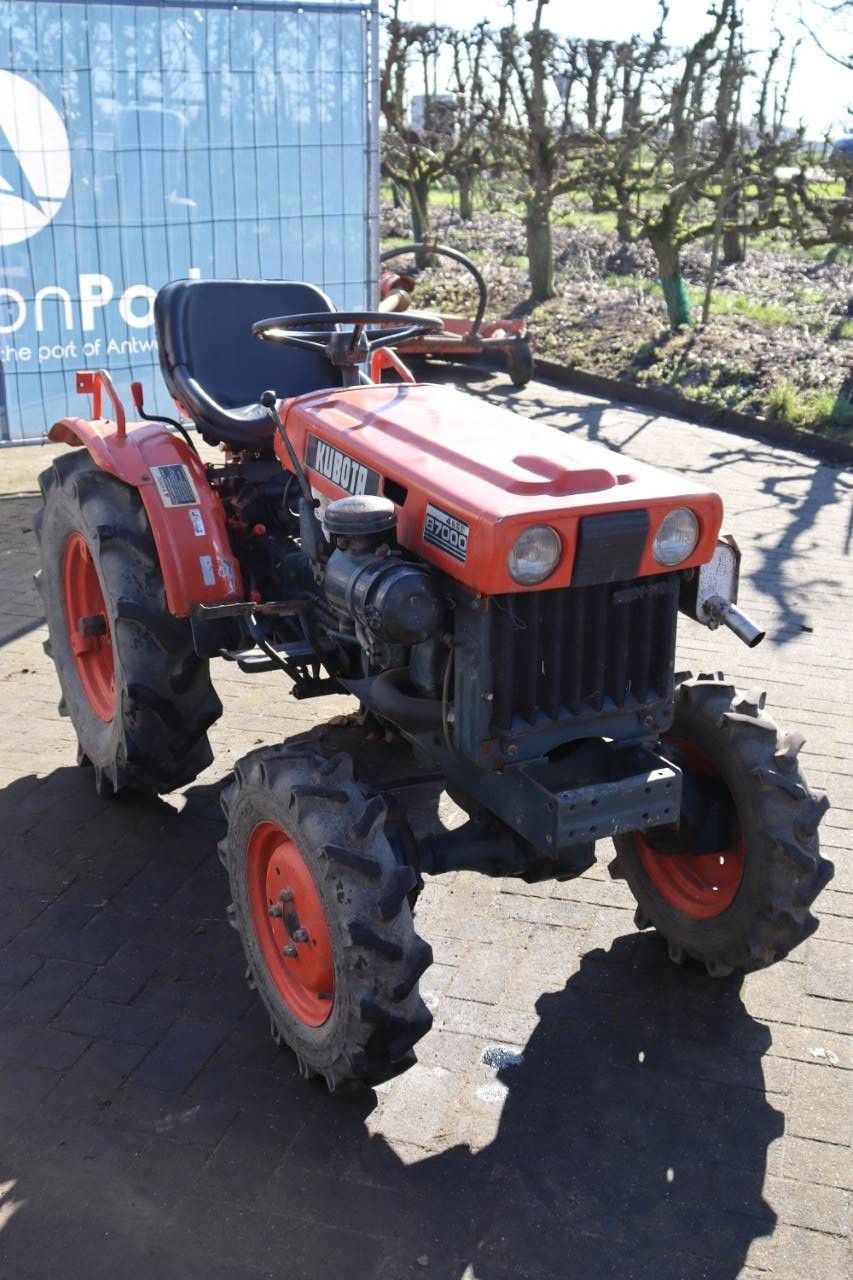 Mini tractor Kubota B7000 Diesel 13hp