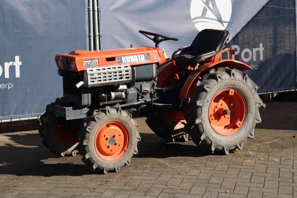 Mini tractor Kubota B7000 Diesel 13hp