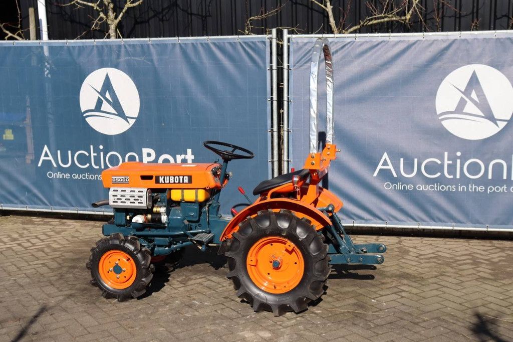Minitractor Kubota B5000 Diesel 9pk