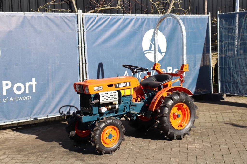 Minitractor Kubota B5000 Diesel 9pk
