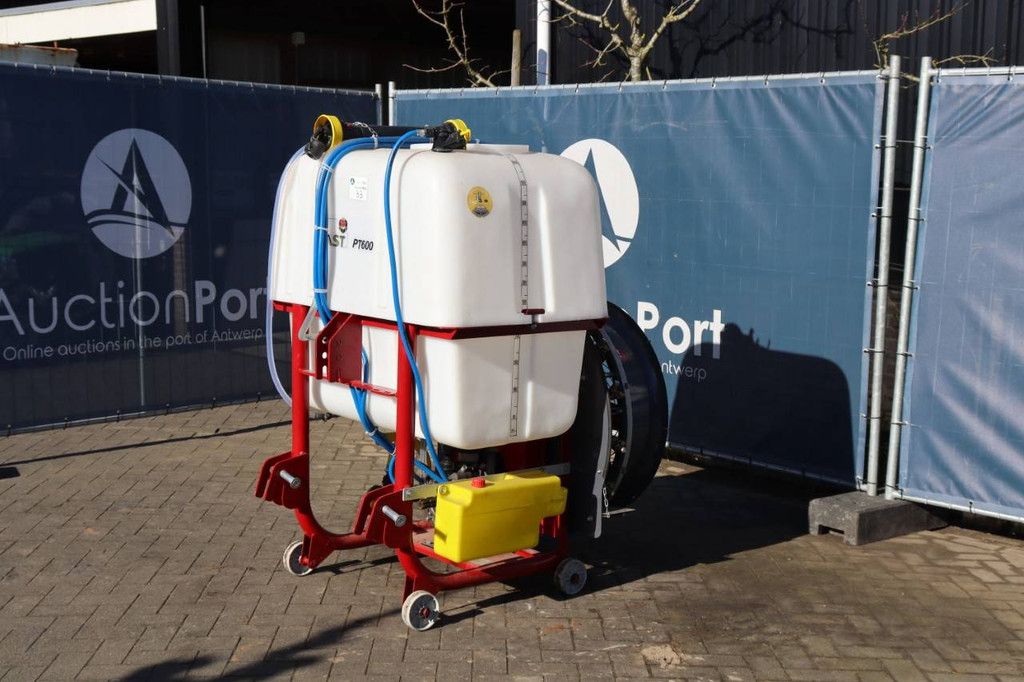 Feldspritze AST PT600 2024