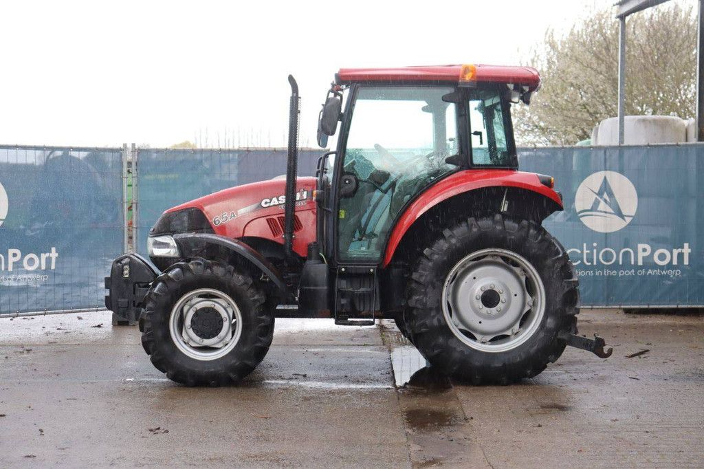 Tractor Case IH Farmall 65A 4WD 216h Diesel 2014 (Margin)