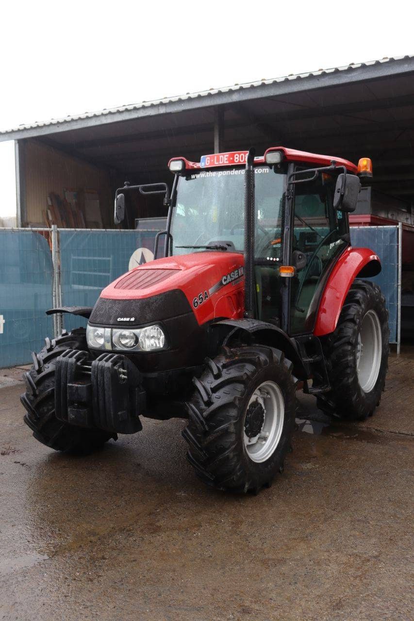 Tractor Case IH Farmall 65A 4WD 216h Diesel 2014 (Margin)