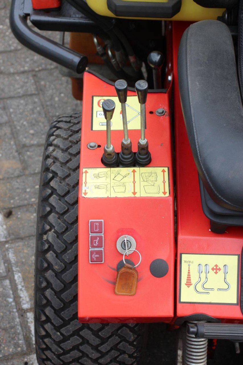 Zitmaaier Gianni Ferrari FGT700 Diesel 122cm