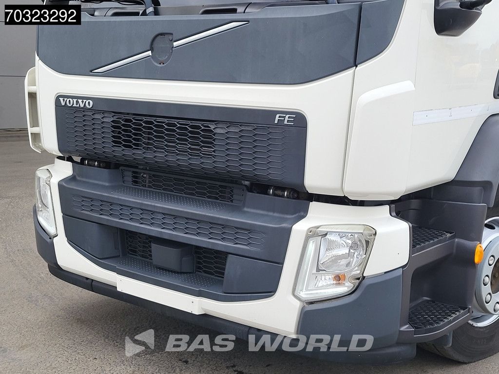 Volvo FE 320 6X2 Curtainsider Lift-Axle Automatic Euro 6