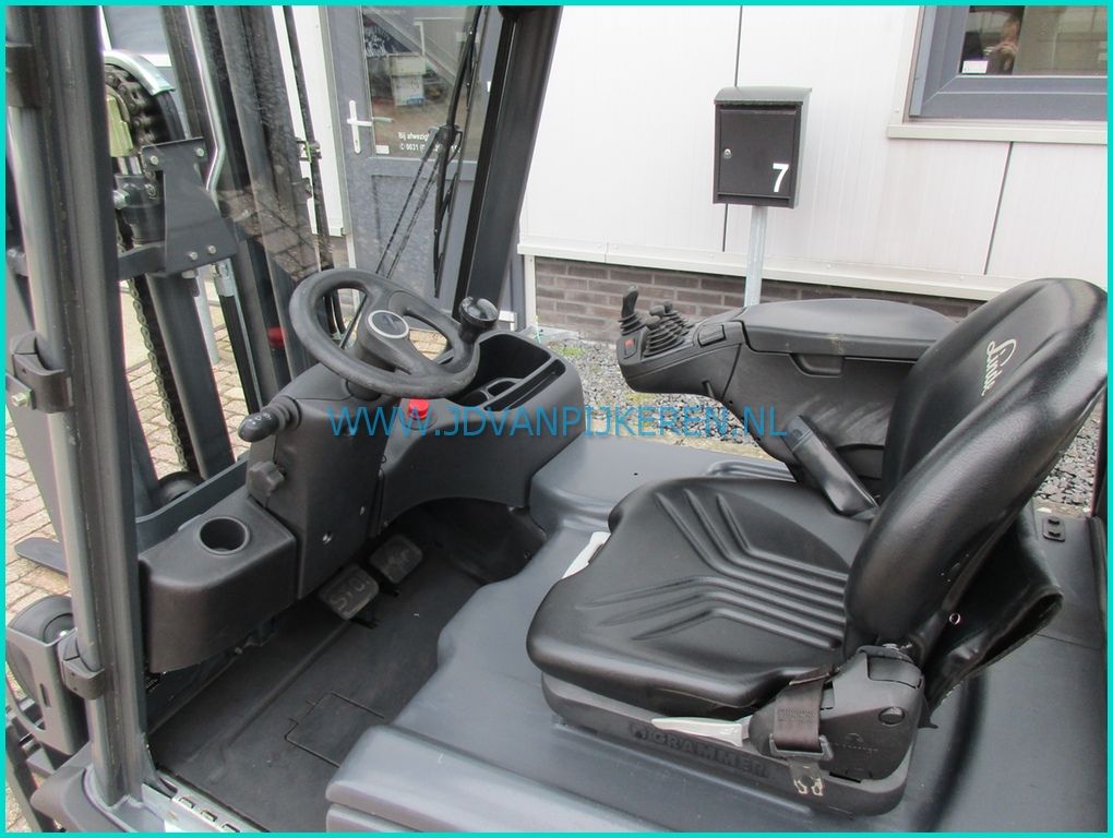 Linde E18-02 5355uur+triplex6.47m+sideshift+accu70%