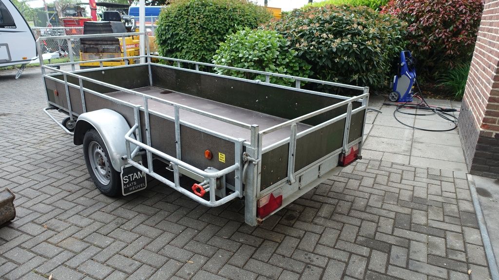 Aanhangwagen 300x130 cm 750 Kg