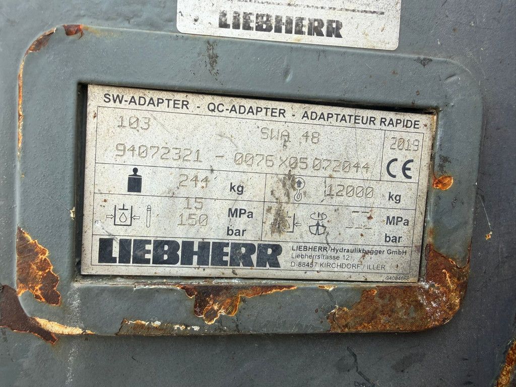 Liebherr A920