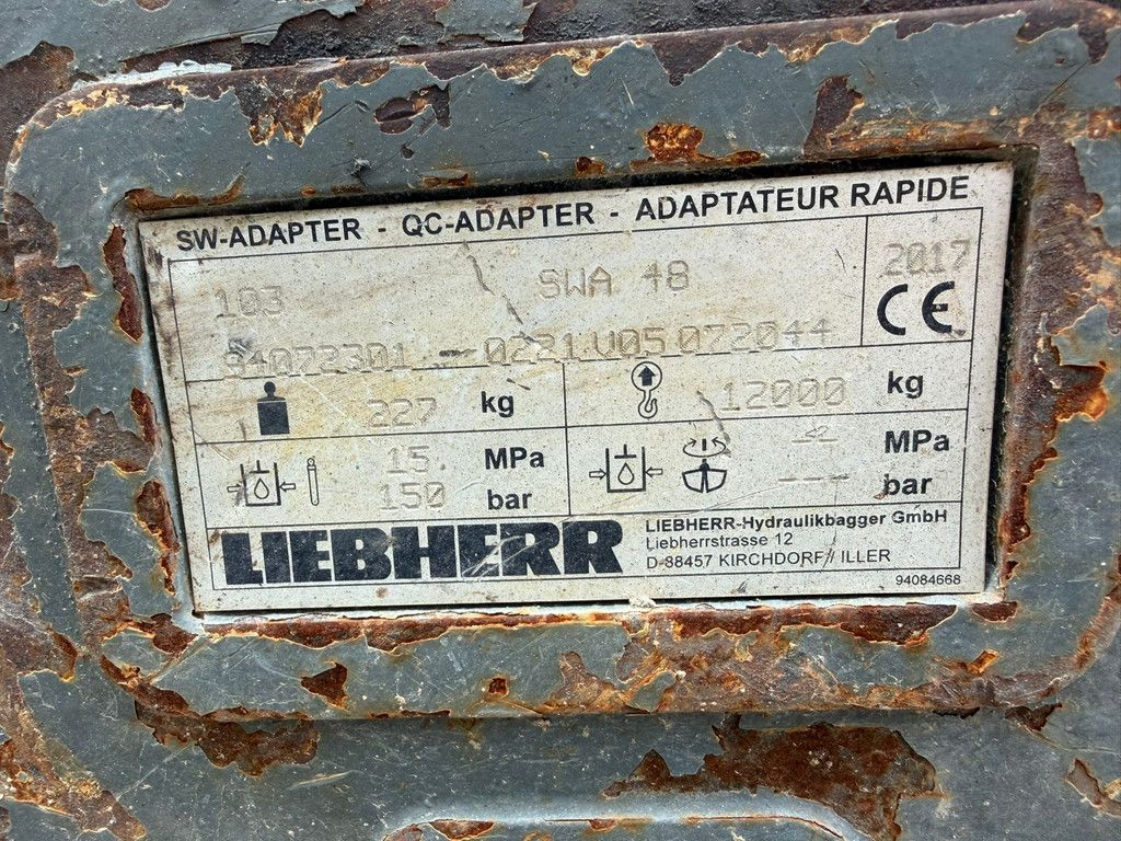 Liebherr A918