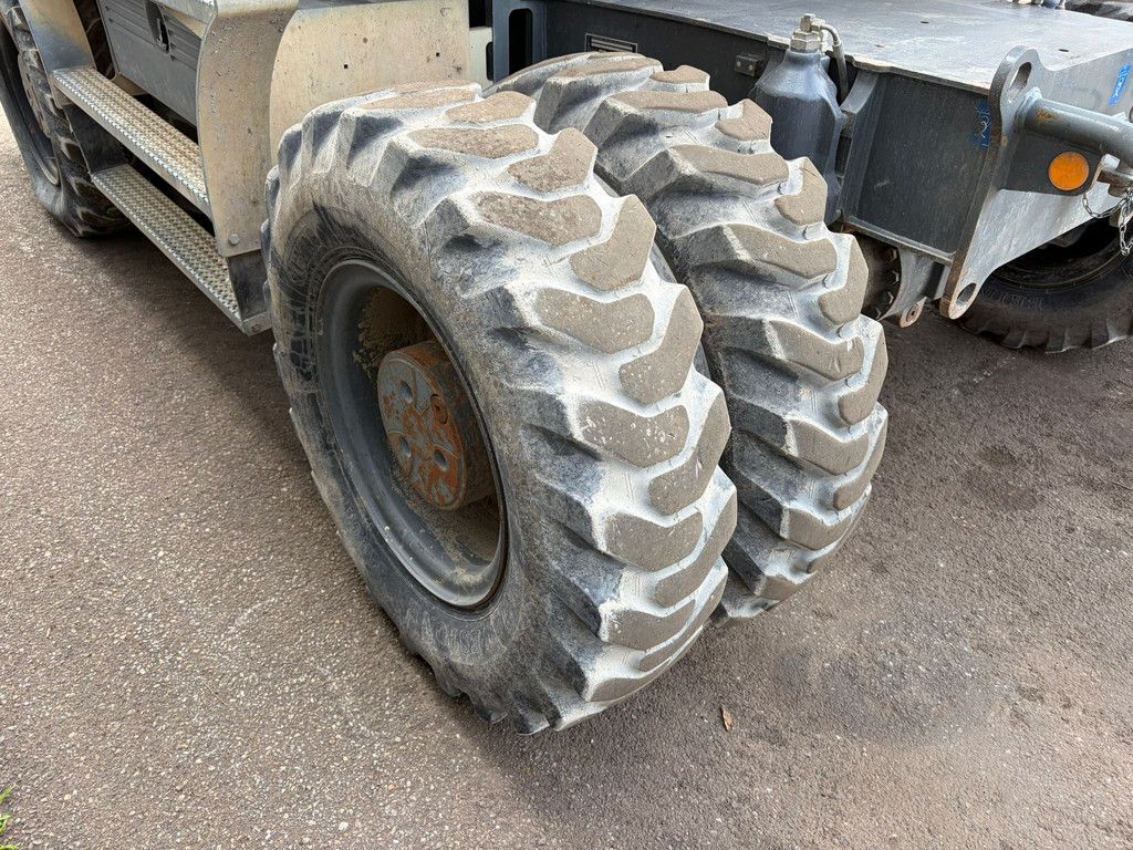 Liebherr A918
