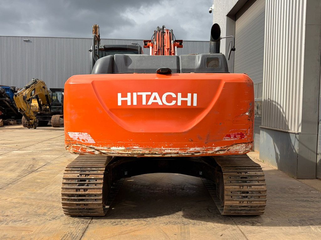 Hitachi ZX210 LC - 6 - CE certified