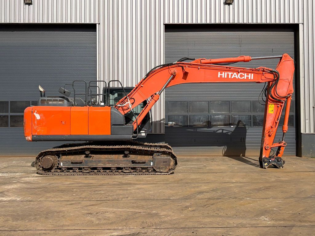 Hitachi ZX210 LC - 6 - CE certified