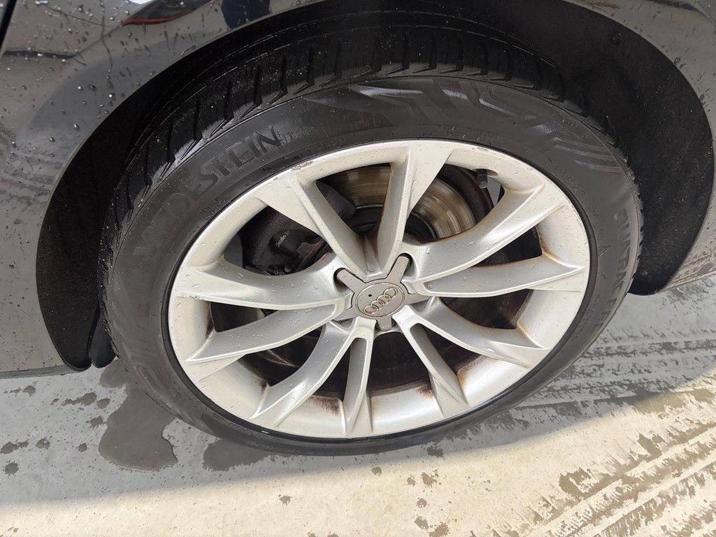 Passenger car Audi A5 Sportback Diesel 177hp 2012 (Margin)