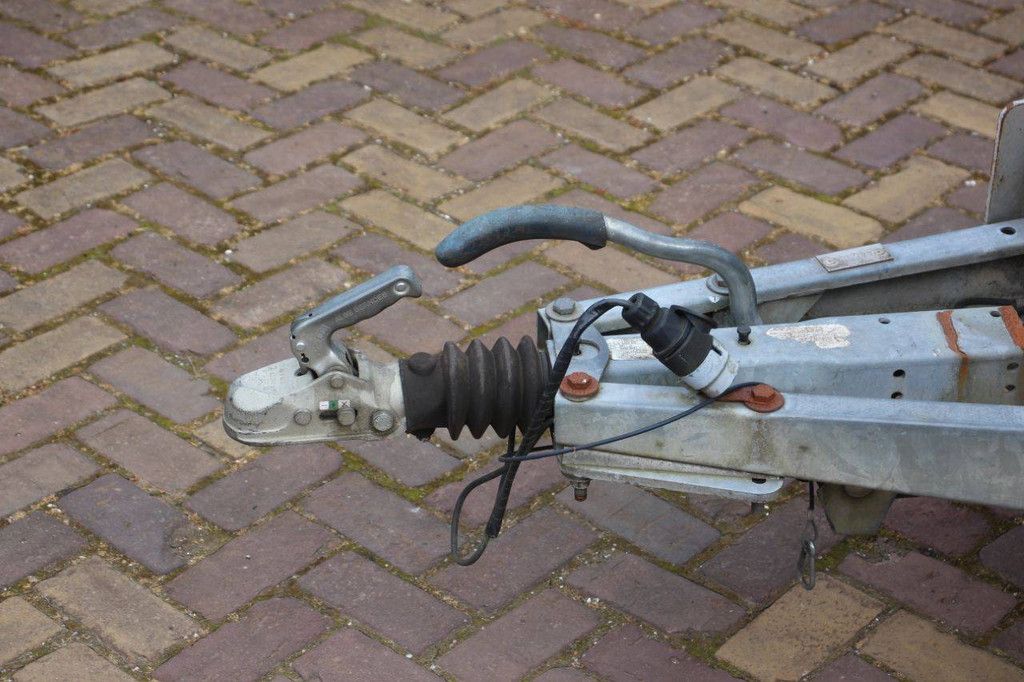 Gedeckter Anhänger Harpert AL 2010
