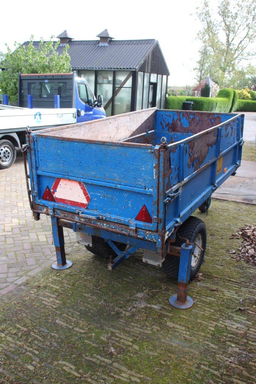 Side tipper Vlastuin TN15 1993
