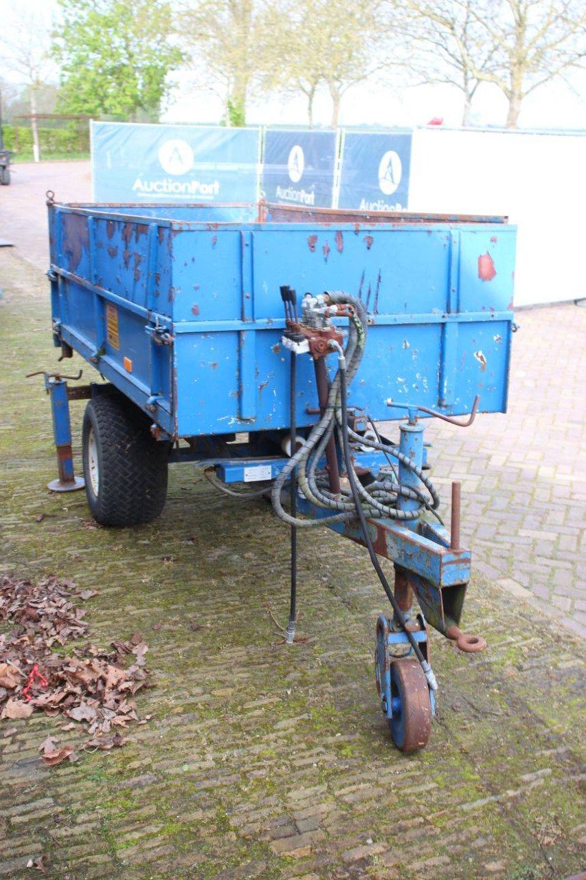 Side tipper Vlastuin TN15 1993