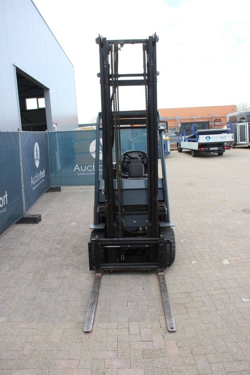 Toyota 7FBMF20 Electric Forklift 2000kg 5m 2004