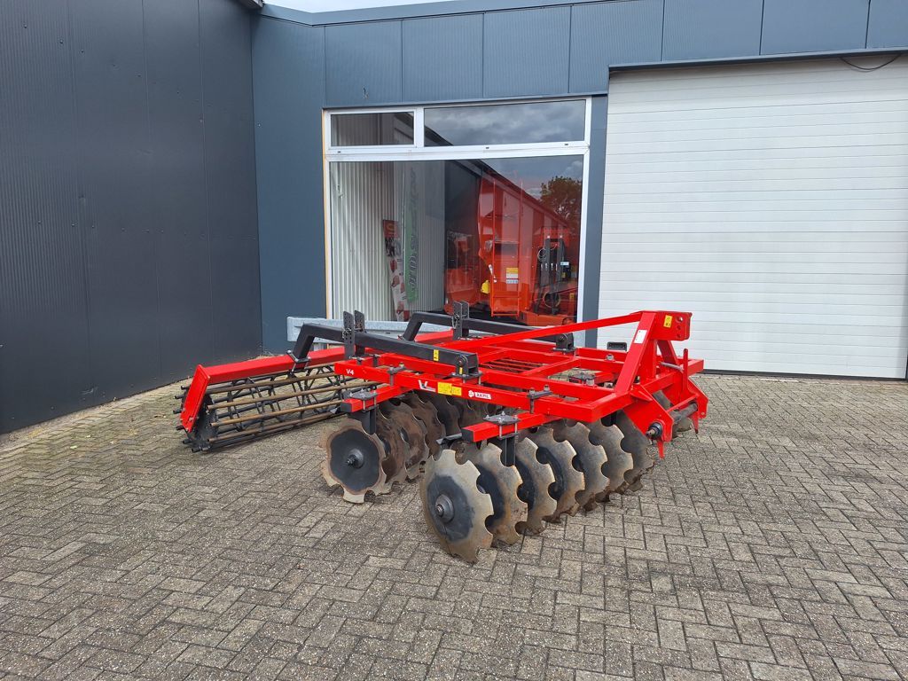 Akpil V4