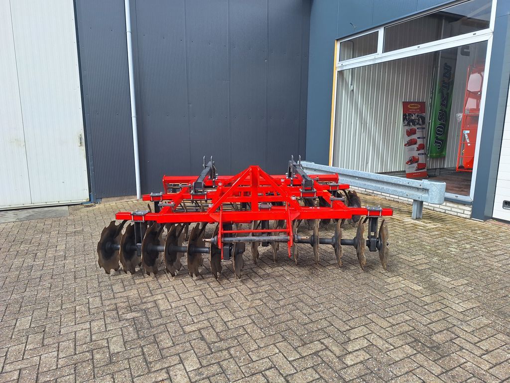 Akpil V4