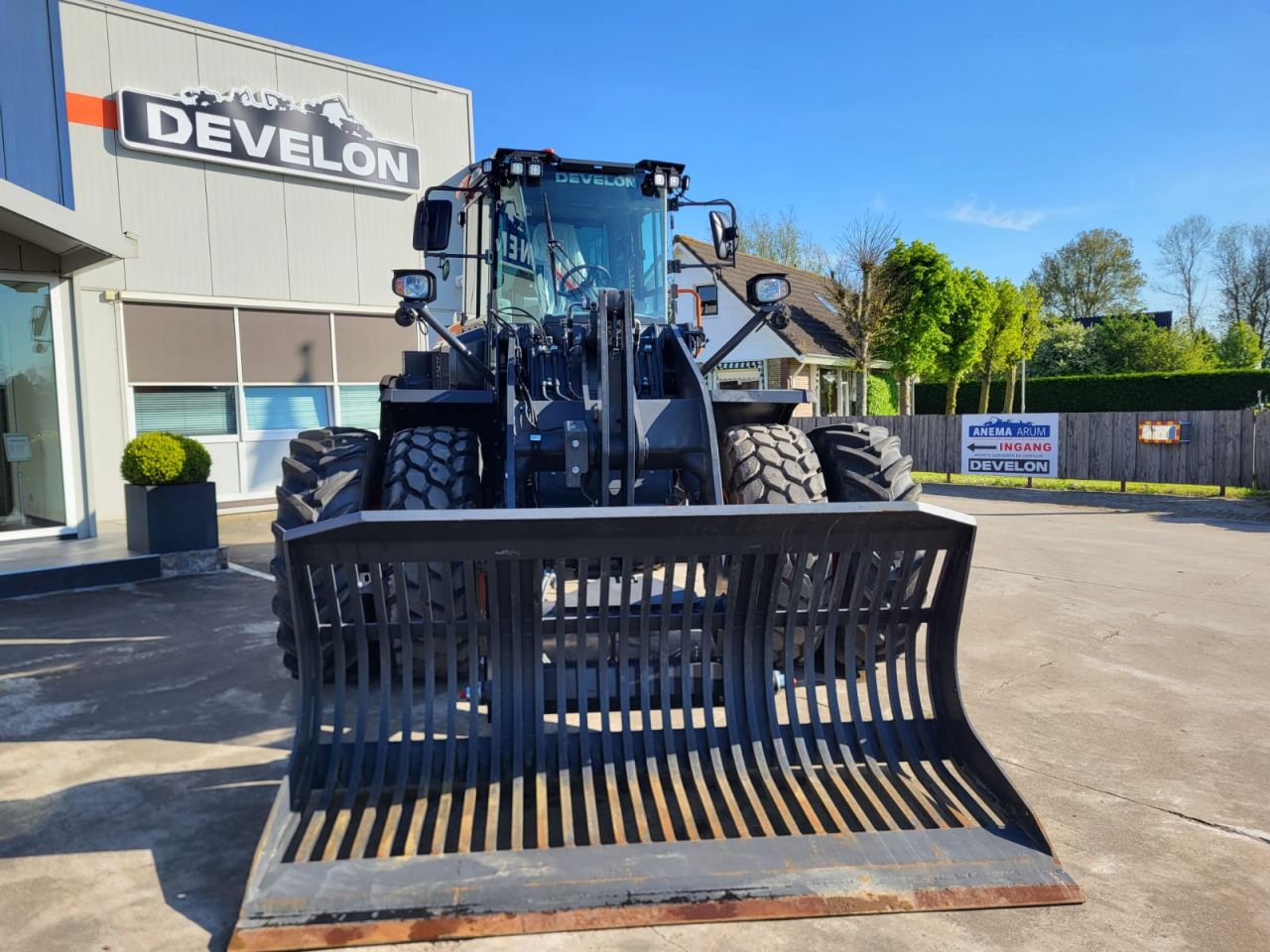 Develon DL220-7