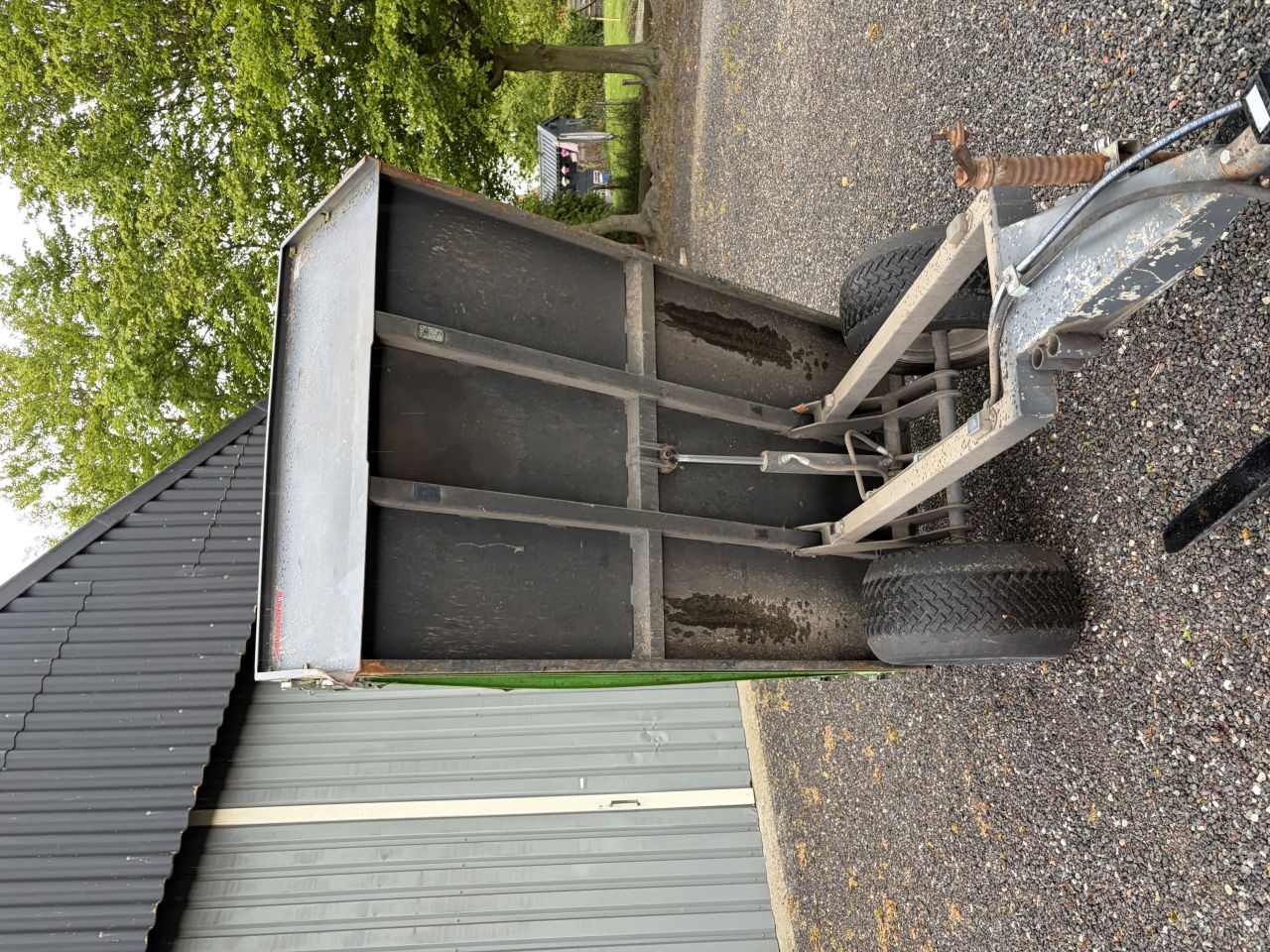 Avant mini kipper 1200kg lvm