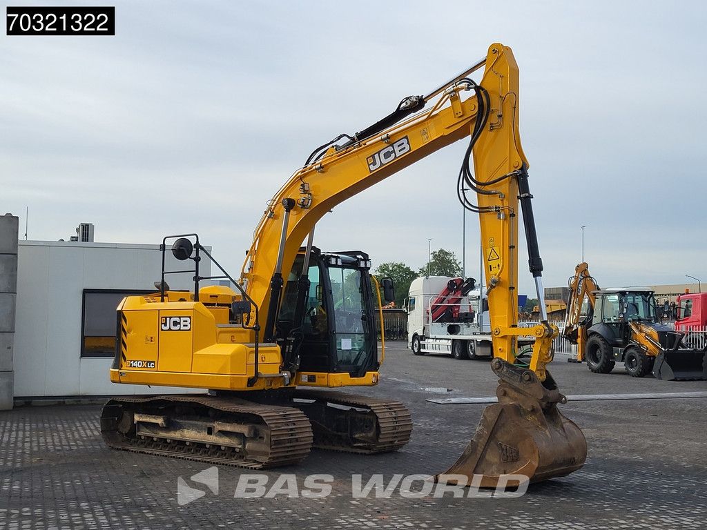 JCB 140X L SV 3 Buckets