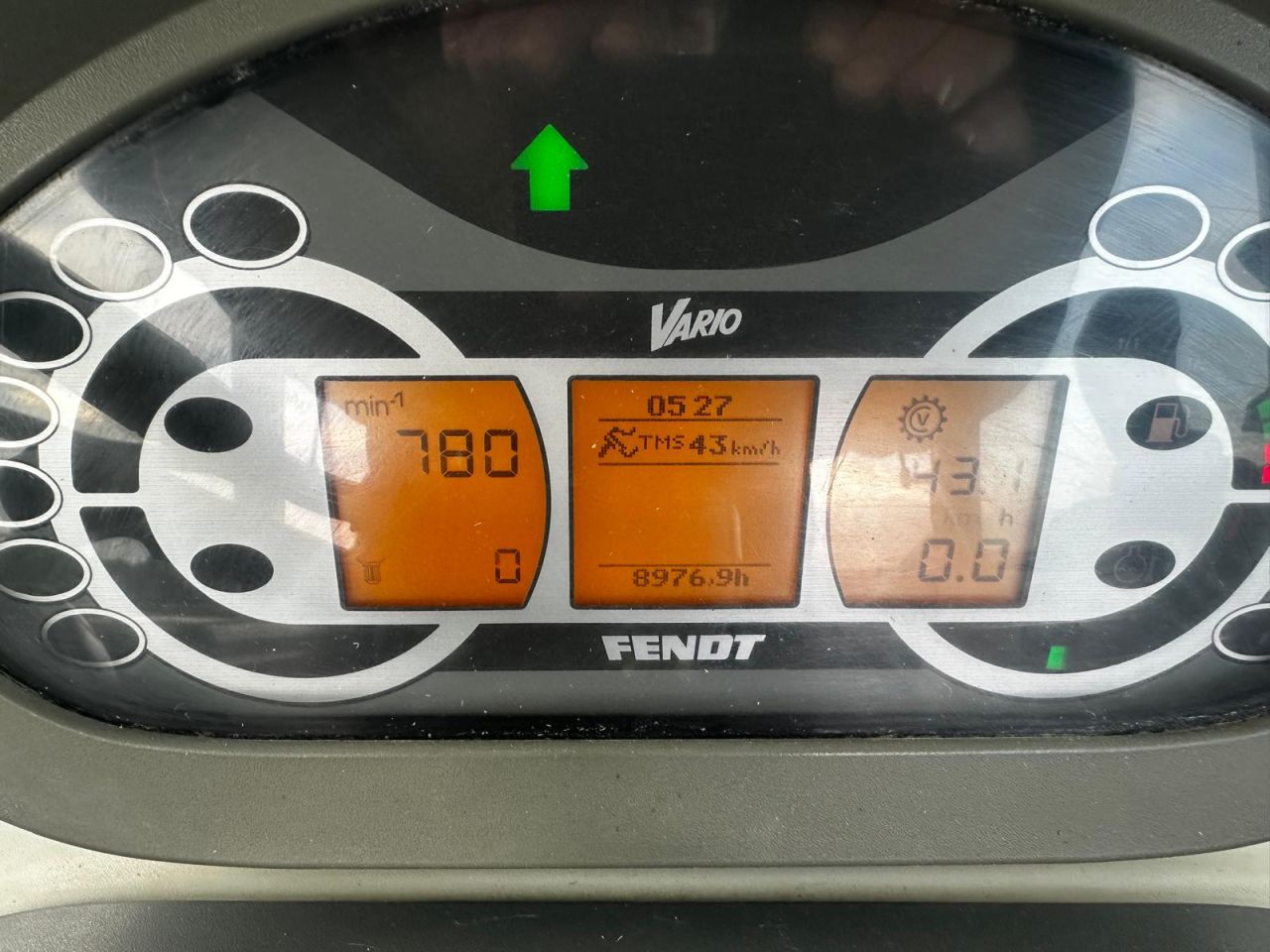 Fendt 312 Vario TMS met voorlader