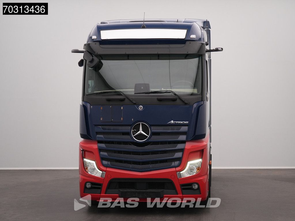 Mercedes Actros 1846 4X2 Bigspace Retarder Mirrorcam Navi
