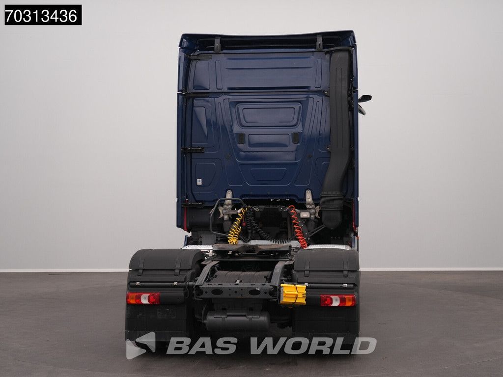 Mercedes Actros 1846 4X2 Bigspace Retarder Mirrorcam Navi