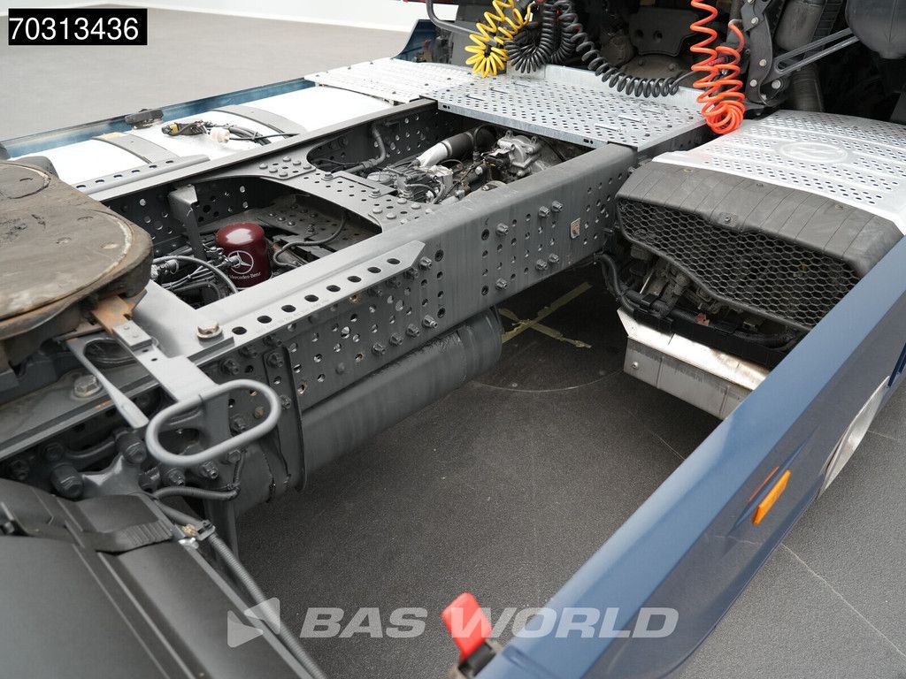 Mercedes Actros 1846 4X2 Bigspace Retarder Mirrorcam Navi