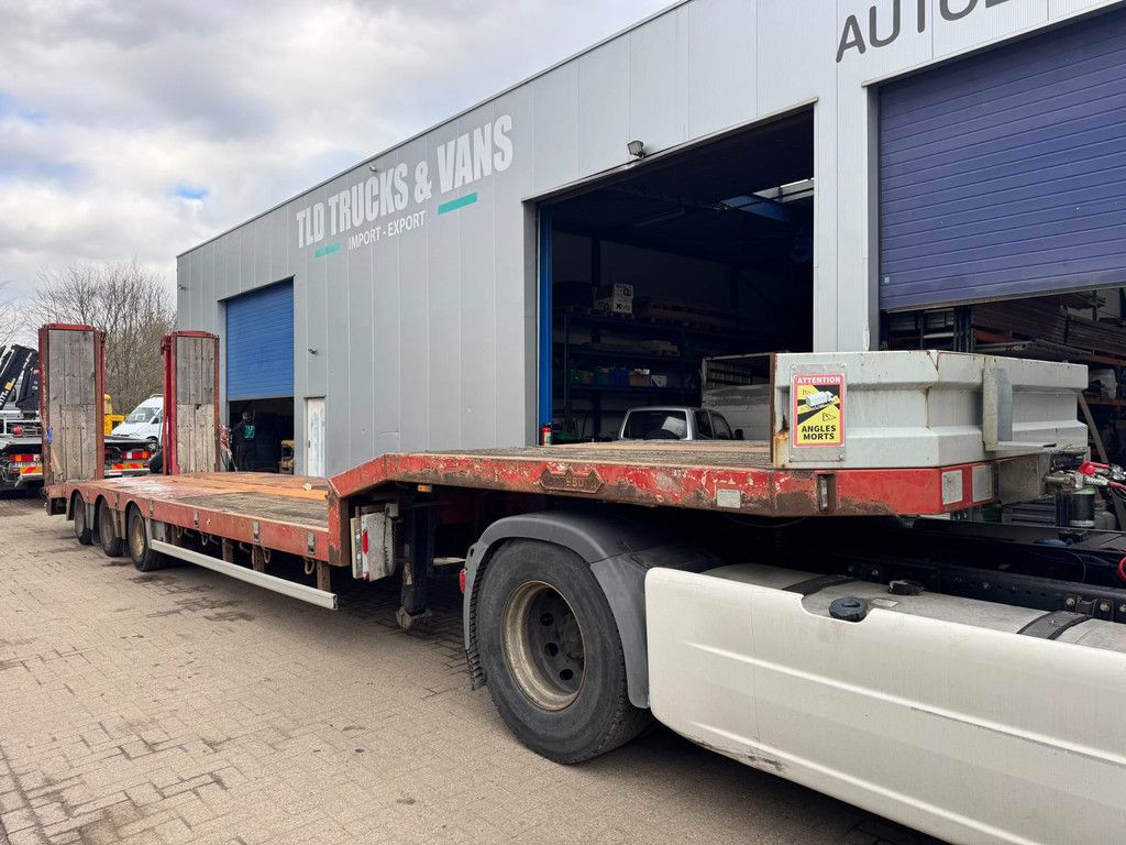 Nooteboom **DOUBLE RAMPS-STEERING AXXLE**