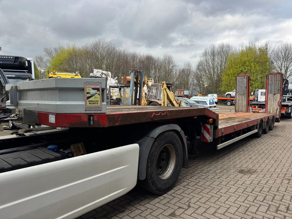 Nooteboom **DOUBLE RAMPS-STEERING AXXLE**