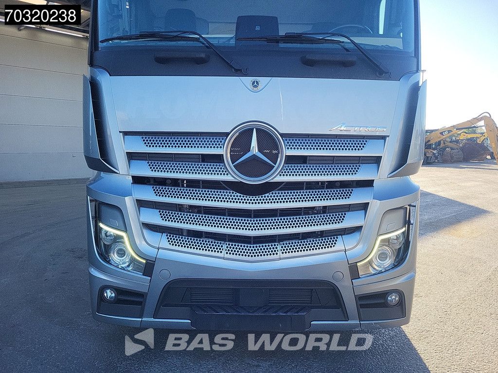 Mercedes Actros 1945 4X2 GigaSpace Xenon Standklima ACC Navi