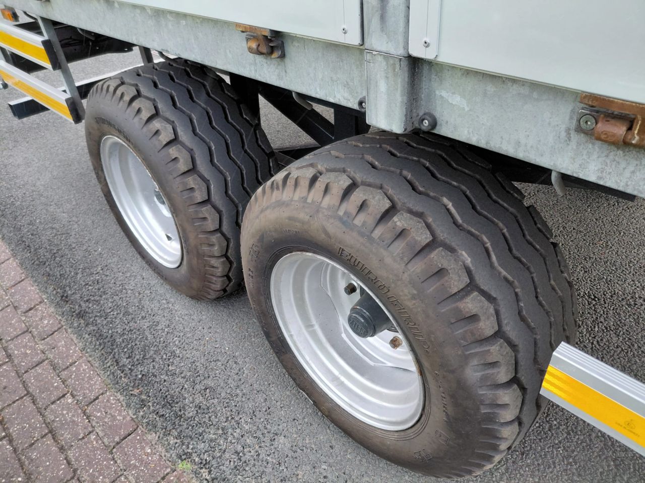 Landbouw aanhanger zeer nette aanhanger