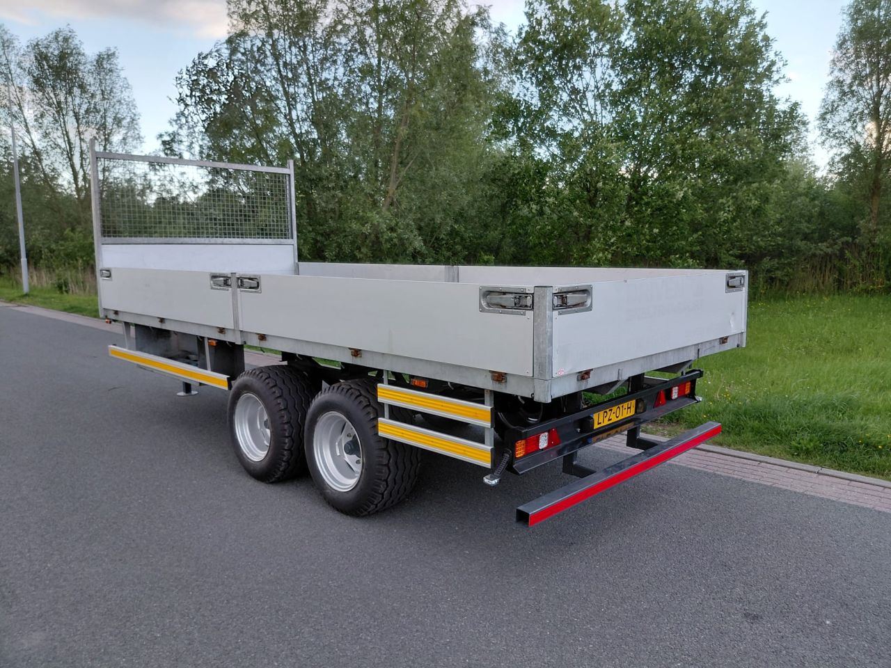 Landbouw aanhanger zeer nette aanhanger